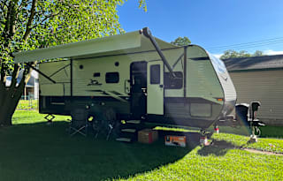 20222 Jayco pet and kid friendly RV