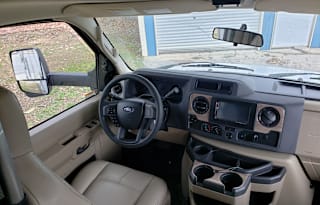2022 Thor Motor Coach Chateau 28Z