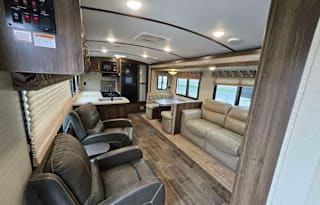 2019 Keystone RV Premier Ultra Lite 29RKPR