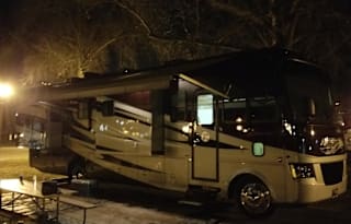 2012 Tiffin Motorhomes Allegro 34 TGA