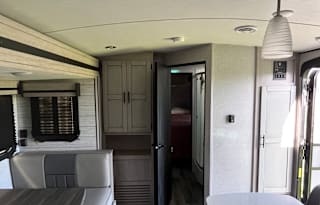 2023 CrossRoads RV Sunset Trail Super Lite SS331BH