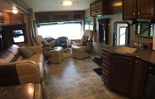 2015 Thor Outlaw 37LS Toyhauler