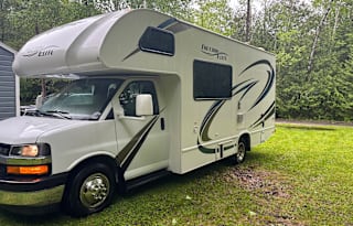 Thor Freedom Elite 22HE Chevy