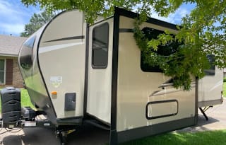 Couples Escape w/ Outdoor Kitchen