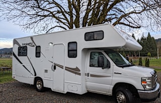 2013 Thor Four Winds Majestic
