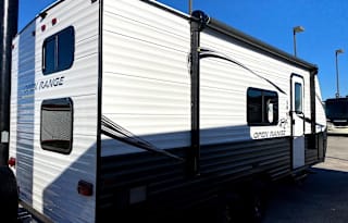 The Adventure Abode, Sleeps 7 (Free Insurance)