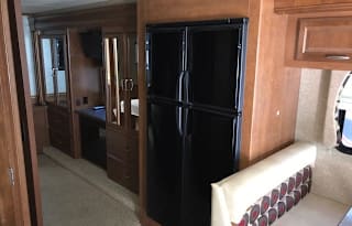 2013 Thor Motor Coach Challenger 36FD