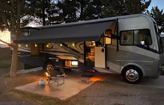 Gorgeous Extra Large Coastal California Dream RV