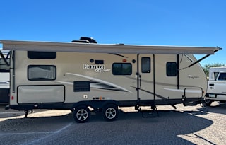2017 Coachmen RV Freedom Express 257BHS