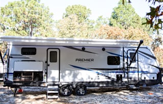 2021 Keystone RV PREMIER ULTRA LIGHT 29BHPR