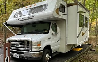 2011 Thor Motor Coach Four Winds 31R