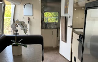 2017 Airstream RV International Serenity 23FB
