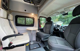 2022 Winnebago Solis 59P