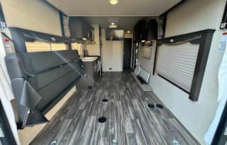 2018 Clean-Forest River RV Stealth FQ2313