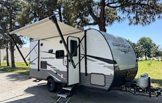 2023 Starcraft  180bhs full bed-+bunkbed solar