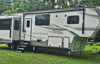 2020 Montana 38ft Montana