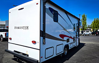 2022 Forest River Forester 2441DS