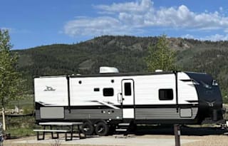Kid & Pet Friendly RV Rental
