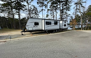Adventure Awaits! Cozy Jayco Camper Ready for You