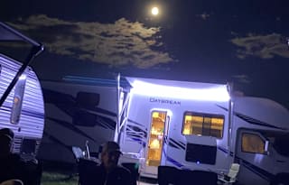 2020 Thor Motor Coach 30D At Tigerbunny Acres Farm