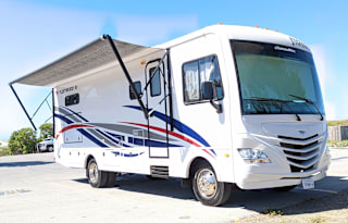 2015 Fleetwood RV Storm 28MS