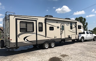 2017 Keystone RV Hideout 315RDTS