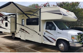 2017 Coachmen 33 ft Bunk House, sleeps 10, 4 TV’s