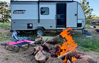 Lightweight Camper – 2023 Coleman Lantern LT 17B