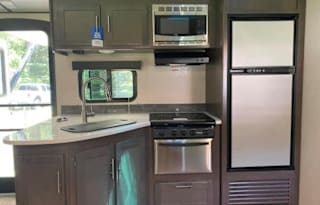Decker RV Rental