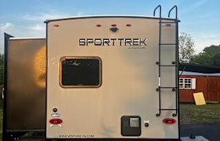 2021 Venture RV SportTrek ST332VBH