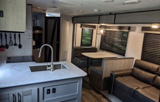 E&L's Furry Friendly Camper