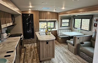 2022 Grand Design Imagine 2670MK