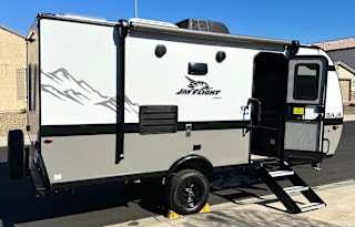 2023 Jayco – Clean, Cozy, & Fully Stocked!