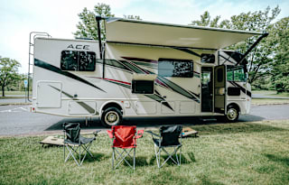 Beautiful 2020 ACE Thor Pet friendly!