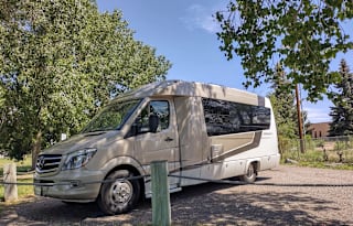2016 Leisure Travel Serenity 24CB w/ Flex Miles