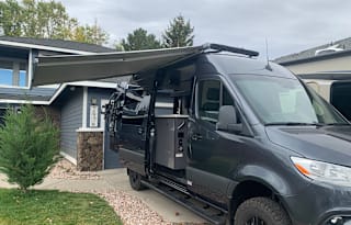 Lady Grey - 2022 Thor Tranquility Camper Van