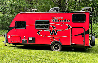 2018 Winnebago micro mini “Little Red” family fun