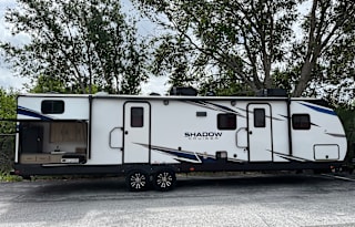 2021 Shadow Cruiser 325BHS
