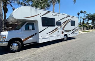 Unlimited miles! Class C!  Sleeps 6.