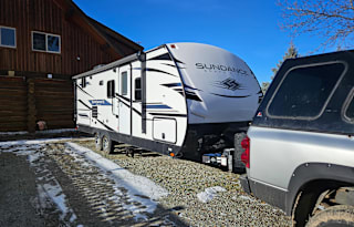 2021 Heartland Sundance Ultra Lite 241 BH