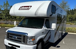 "UNLIMITED MILES* 2022 Coleman | SLEEPS 6 | 23'