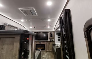 2022 Forest River Sabre 5th Wheel #13