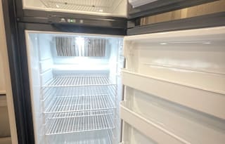 2022 Jayco Greyhawk 31F - Pets OK!