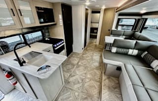 Large 1/2 Ton Towable Bunk House Travel Trailer