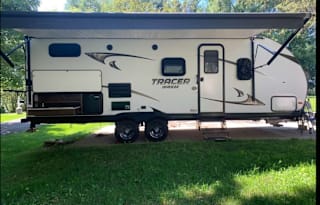 2019 Prime Time RV Tracer Breeze 24DBS