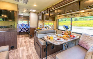 Easy to Drive w/ All the Amenities