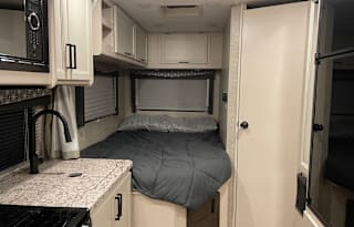2022 Thor Motor Coach Freedom Elite 23H (GROOVY 1)