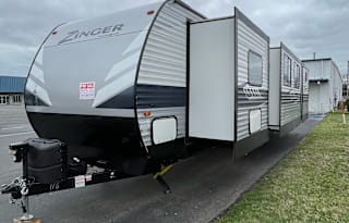 2020 CrossRoads RV Zinger ZR340BH