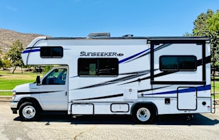 2021 Forest River Sunseeker 2250SLE Ford American