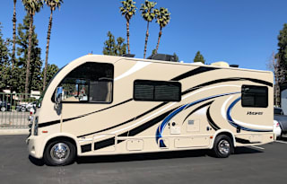 Memory Builder 2017 Thor Motor Coach Vegas 25.2